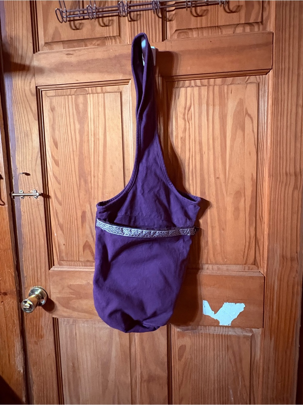 NFS-SOLD-RHONDACOTE1116 
Purple Women's Sling Bag with Embroidered Trim